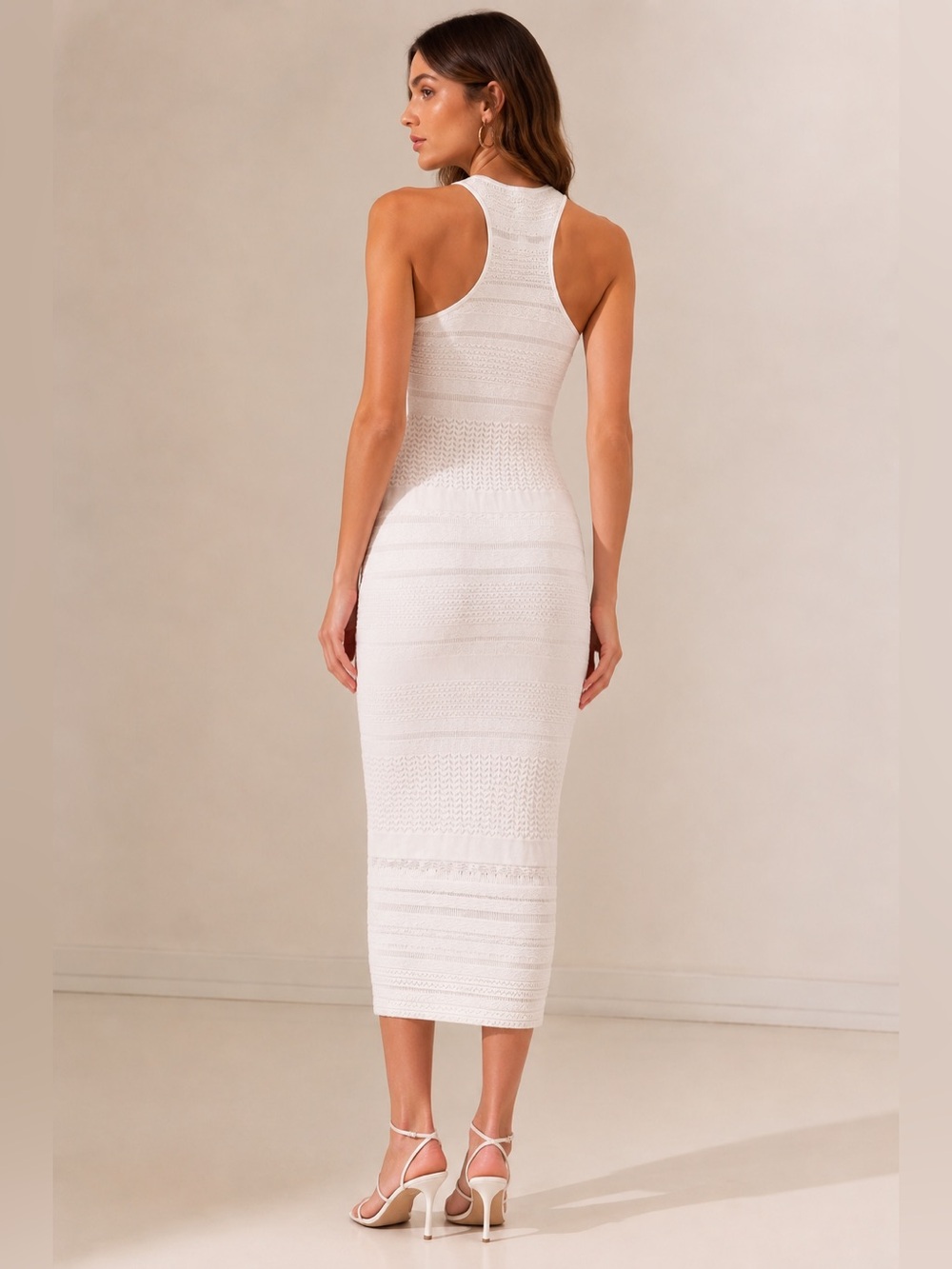 Amy Matto White Textured Bodycon Midi Dress Size Small - Picture 2 of 11
